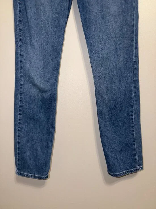 Abercrombie Ultra High Rise Slim Straight Jeans Size 6/28 Blue Denim - Picture 5 of 7